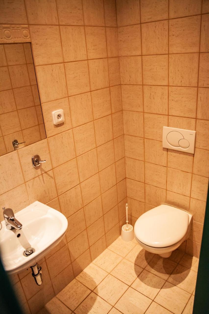 פראג Hotel Sunflower מראה חיצוני תמונה